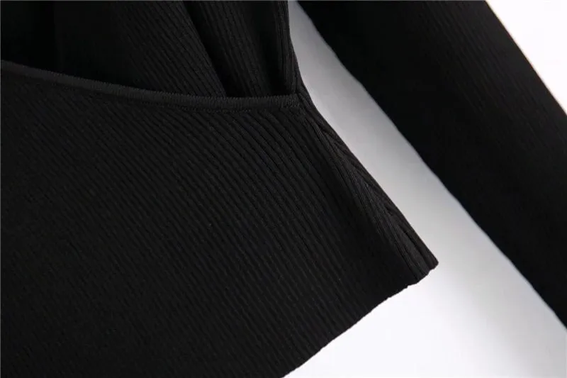 ORGANZA TRIMS KNITTED BLOUSE