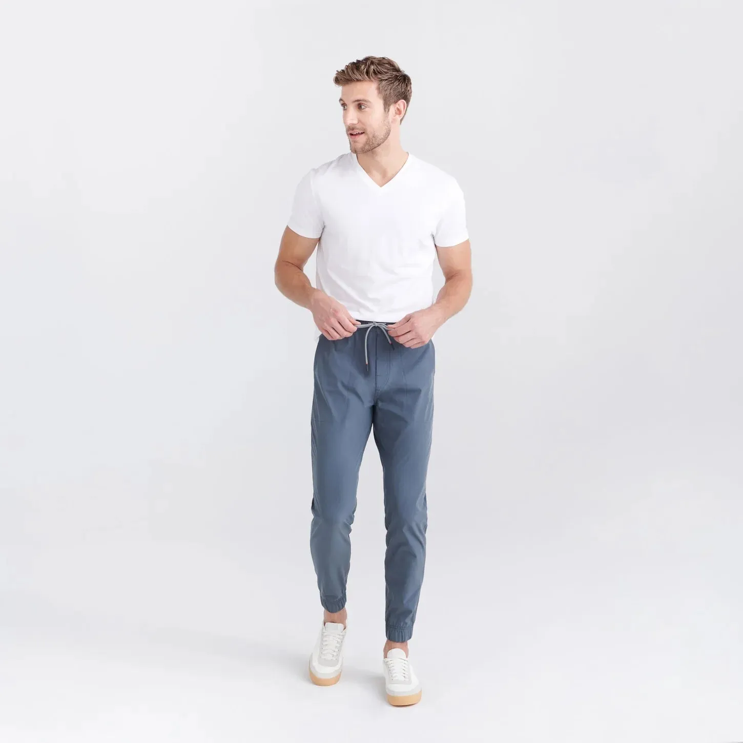 SAXX DropTemp Cooling Cotton Short Sleeve V-Neck White - SXSV44 WHI