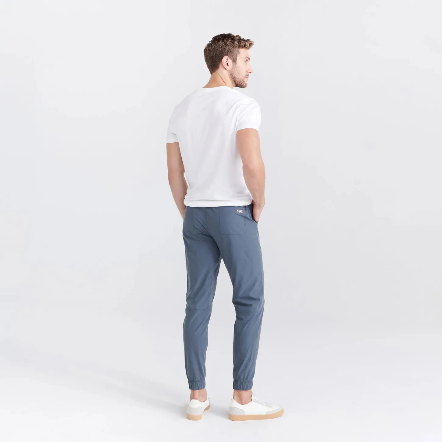 SAXX DropTemp Cooling Cotton Short Sleeve V-Neck White - SXSV44 WHI