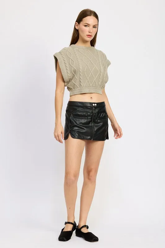 Stylish Cropped Sleeveless Cable Knit Vest Sweater Top